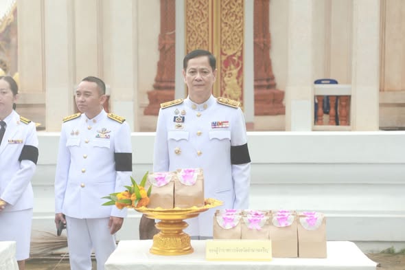 จังหวัดอำนาจเจริญ ประกอบพิธีทำบุญตักบาตรเพื่อน้อมถวายเป็นพระราชกุศลและแสดงความจงรักภักดี เนื่องในวันคล้ายวันประสูติ พระเจ้าวรวงศ์เธอ พระองค์เจ้าโสมสวลี กรมหมื่นสุทธนารีนาถ 13 กรกฎาคม 2569
