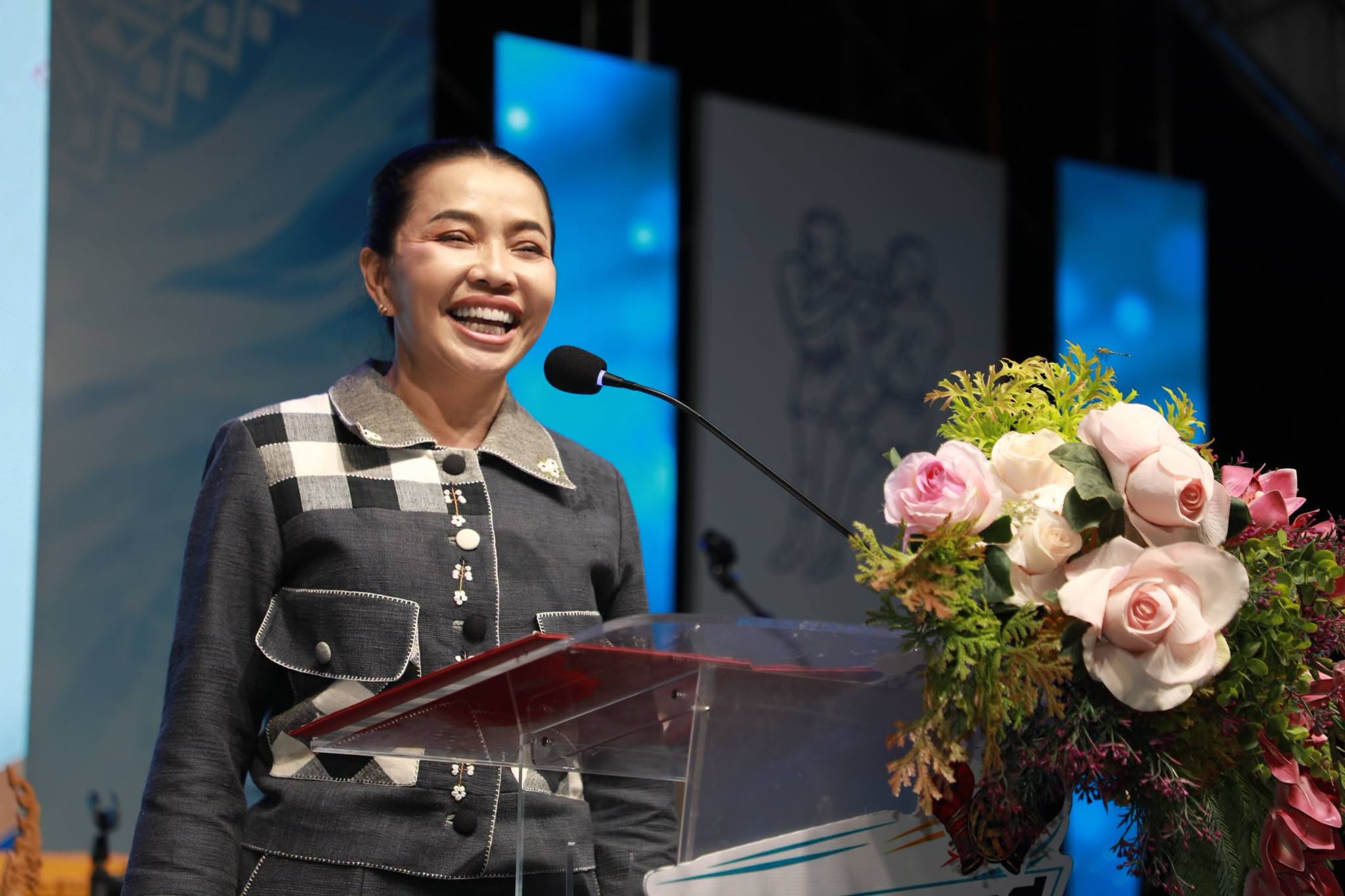 รมต.สุขสมรวย เปิดยิ่งใหญ่ &ldquo;มหกรรมดนตรีและกีฬาริมฝั่งโขง&rdquo; ชูเสน่ห์อำนาจเจริญ ยกระดับท่องเที่ยวลุ่มน้ำโขง กระจายรายได้สู่ชุมชน