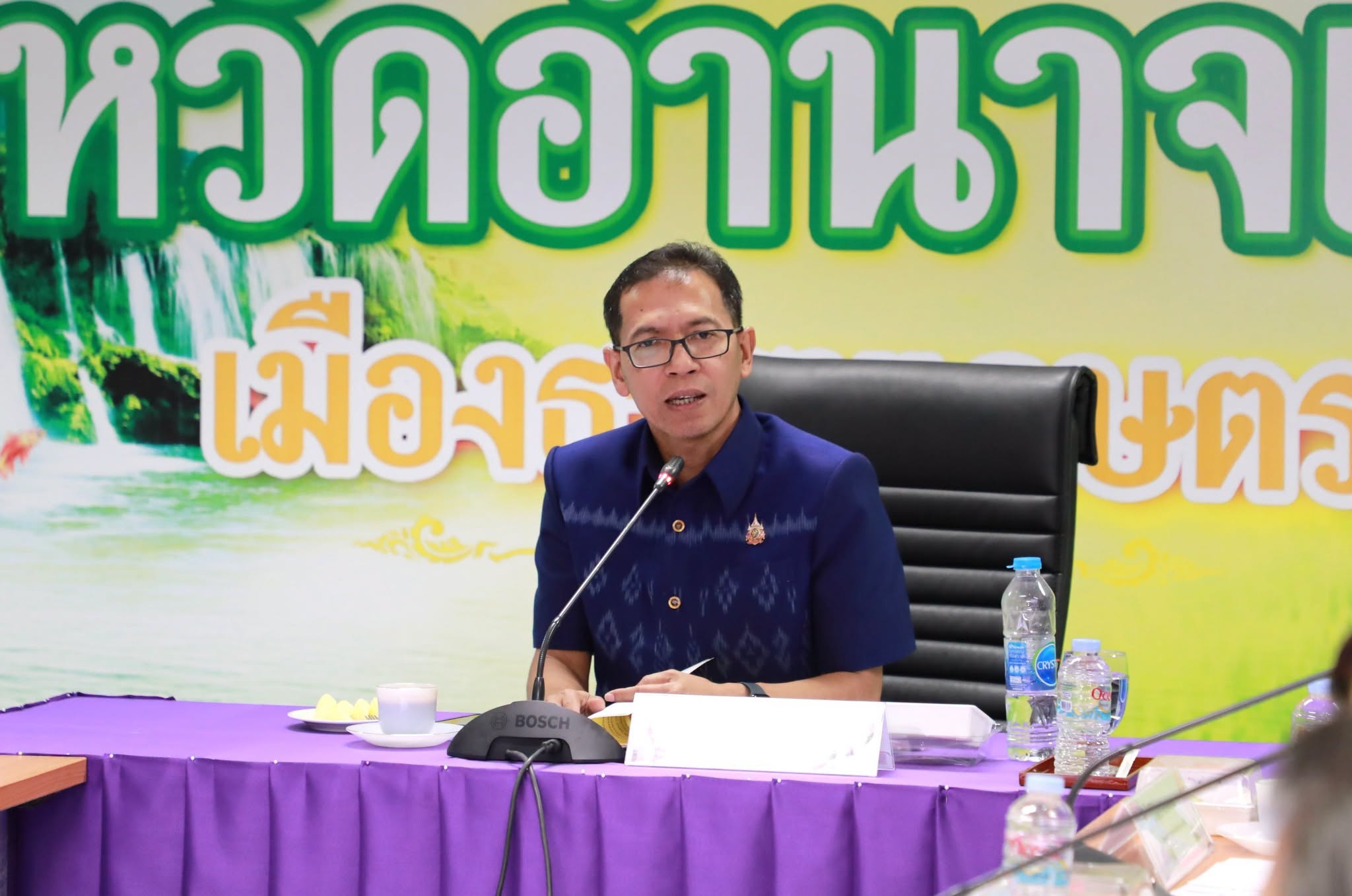 ผู้ว่าฯ อำนาจเจริญ ประชุมเตรียมพร้อมกิจกรรมเหล่ากาชาดฯ งานประเพณีฮีตสิบสองฯ ปี 2569 ปรับเพิ่มรางวัลสลากกาชาดใหญ่กว่าเดิม ชวนประชาชนร่วมลุ้นโชคใหญ่ได้กุศล
